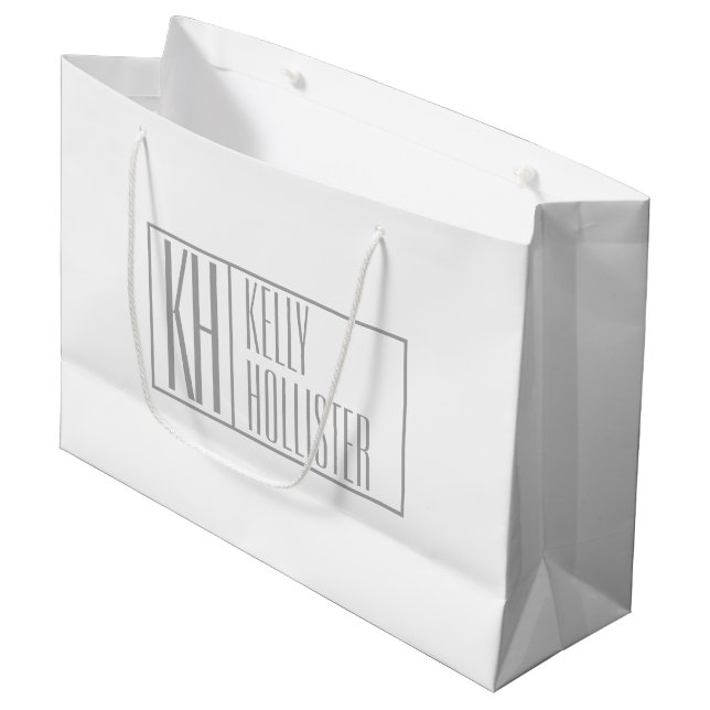 Grand Sac Cadeau Logo Moderne Grey Initiales & Nom (Devant Angle)