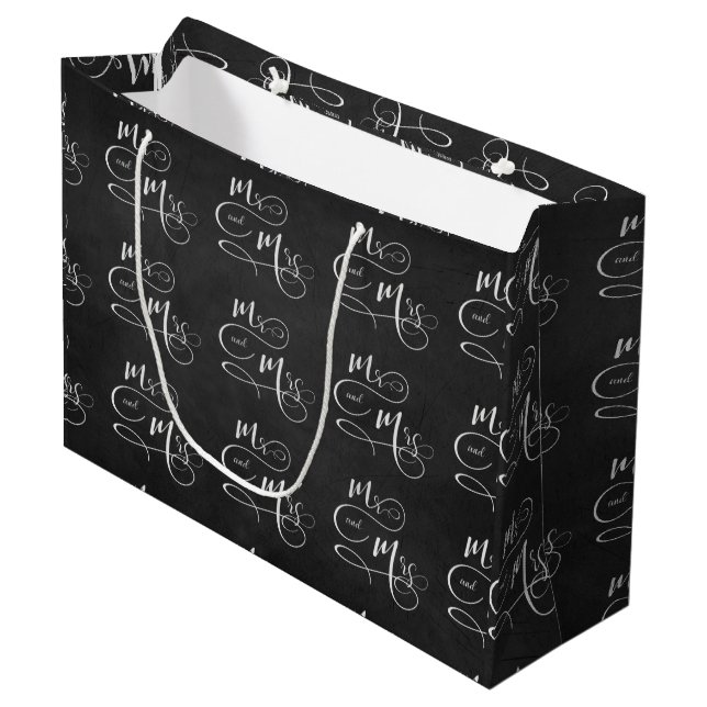 Grand Sac Cadeau M. & Mme sur tableau noir (Devant Angle)