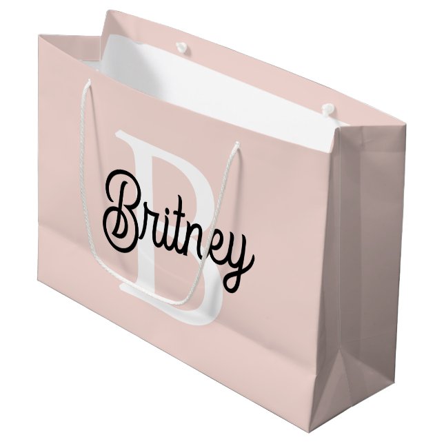 Grand Sac Cadeau Monogramme et nom personnalisé moderne Pastel Pink (Devant Angle)