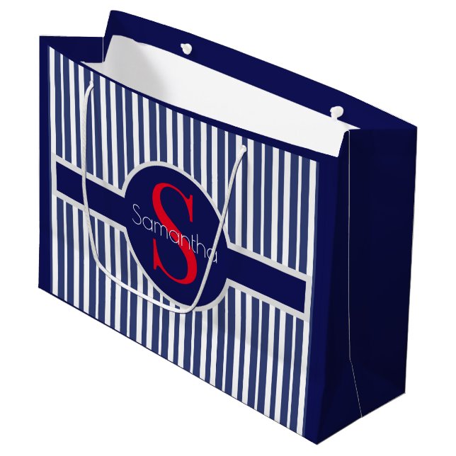 Grand Sac Cadeau Monogramme initial à rayures rouge et bleu marine  (Devant Angle)