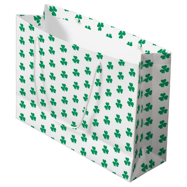Grand Sac Cadeau Shamrock St. Patrick's Day Vert Motif blanc (Devant Angle)