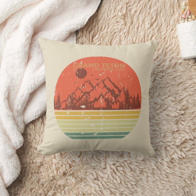 Grand Teton mountains National Park Wyoming Throw Pillow (Blanket)
