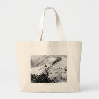 Grand Tote Bag Entraînement des bétail pendant l'hiver