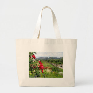 Grand Tote Bag Fleurs chez Castello di Amorosa