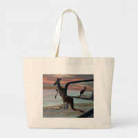 Le Kangaroo Seaside Retrouve Illusion Art.