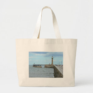 Grand Tote Bag Whitby dans le North Yorkshire, Angleterre.