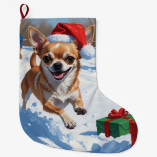 Grande Chaussette De Noël Chihuahua courant dans la neige avec un chapeau de