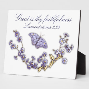 Grande est ta fidélité plaque papillon