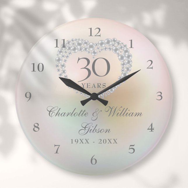 Grande Horloge Ronde 30e Wedding Anniversary Beautiful Pearl Heart (Créateur téléchargé)