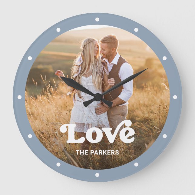 Grande Horloge Ronde Amour | Script moderne avec photo Dusty Blue (Recto)