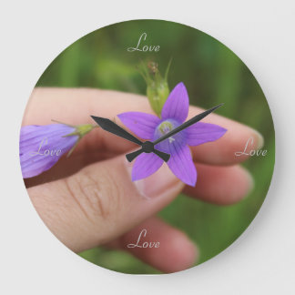 Grande Horloge Ronde Amour tout le temps