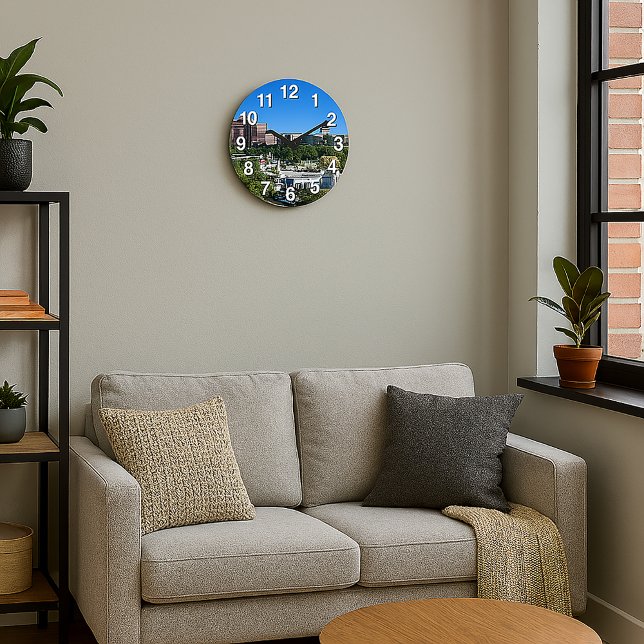 Grande Horloge Ronde Bâtiment du Capitole du centre-ville de Denver Par (A clock featuring a view of downtown Denver, Colorado with numbers)