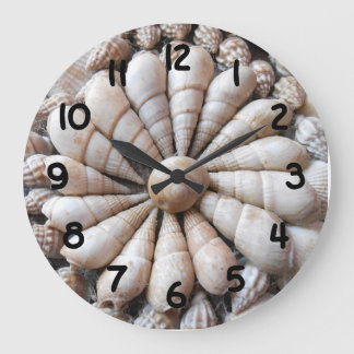 Grande Horloge Ronde Beautiful Large Seashell