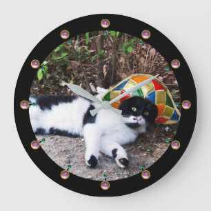 Grande Horloge Ronde BLACK WHITE CAT ET HARLEQUIN A Masquerade Party