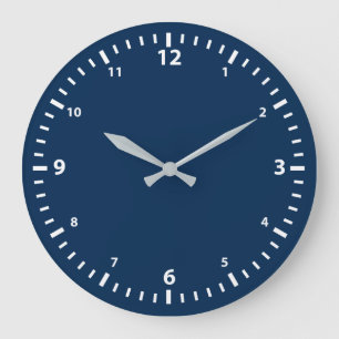 Grande Horloge Ronde Cadran de l'horloge avec chiffres blancs sur fond 