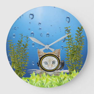 Grande Horloge Ronde Cat dans Scuba Diving Mask