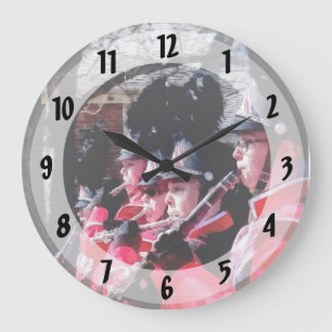 Grande Horloge Ronde Clarinets et flutes dans la parade