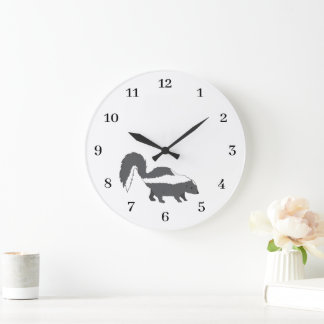 Grande Horloge Ronde Cute Gray Baby Skunk Design