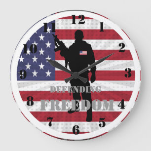 Grande Horloge Ronde Drapeau américain défendant la liberté patriotique