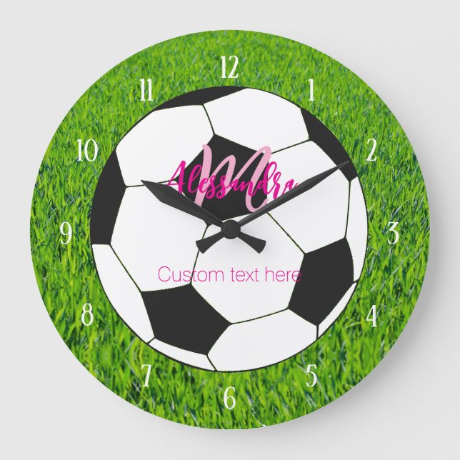 Grande Horloge Ronde Fille de soccer rose personnalisée (Recto)