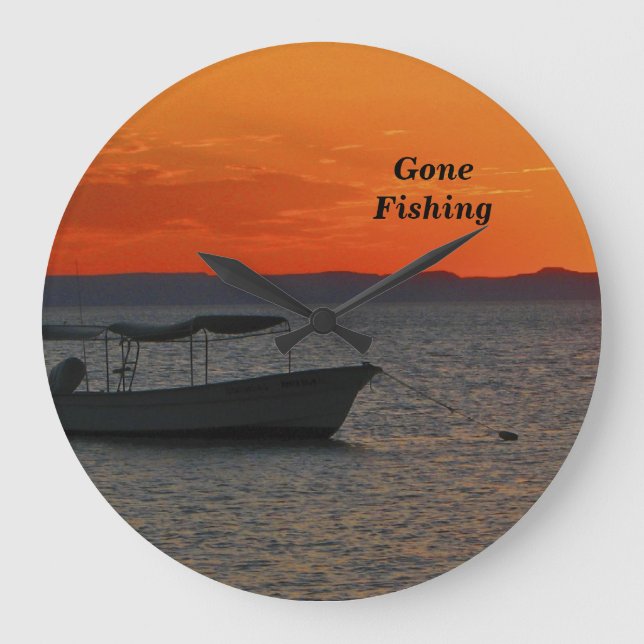 Grande Horloge Ronde Fishing boat Sunset Clock, Large Round (Recto)