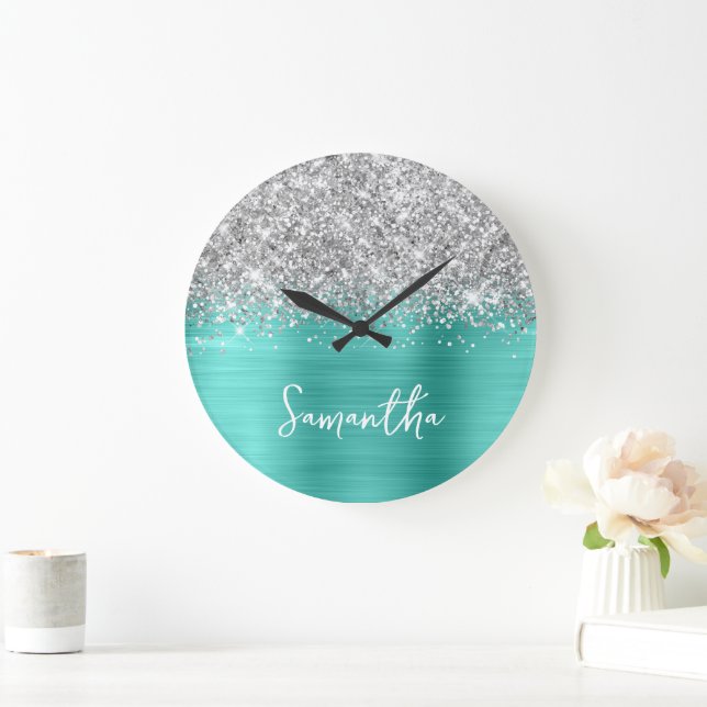 Grande Horloge Ronde Glittery Silver Turquoise Glam White Script Nom (Maison)
