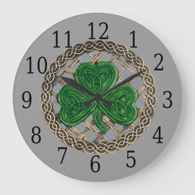 Grande Horloge Ronde Gray Shamrock and Celtic Knots Round Clock (Recto)
