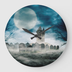 Grande Horloge Ronde Halloween scene. Haunted house on graveyard