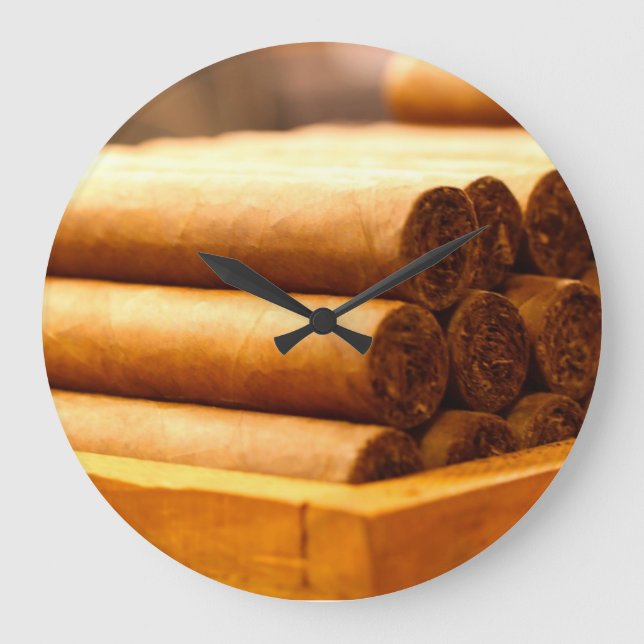 Grande Horloge Ronde Main Rolled Cigars from La Romana (Recto)