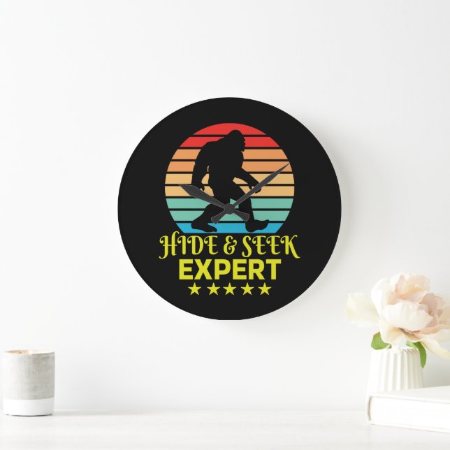 Grande Horloge Ronde Masquer Et Chercher Expert Bigfoot Drôle (Maison)