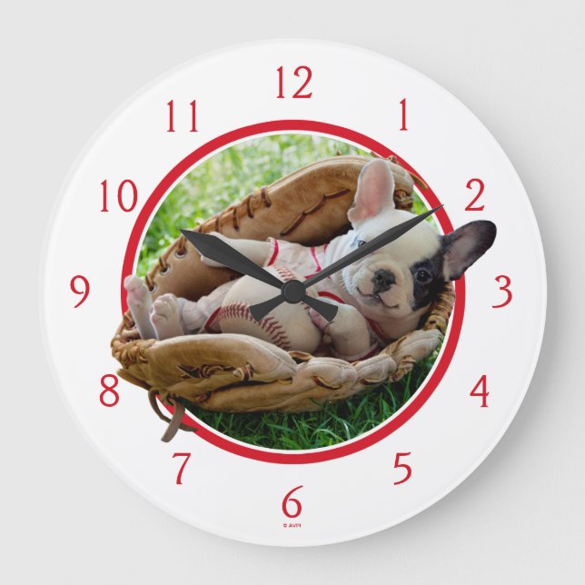 Grande Horloge Ronde Mignonne chiot dans un Mitt de baseball (Recto)
