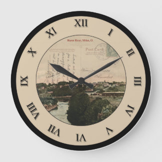 Grande Horloge Ronde Milan Ohio Post Card