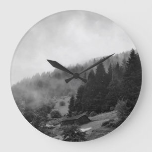 Grande Horloge Ronde Nature magique, cool dans le brouillard