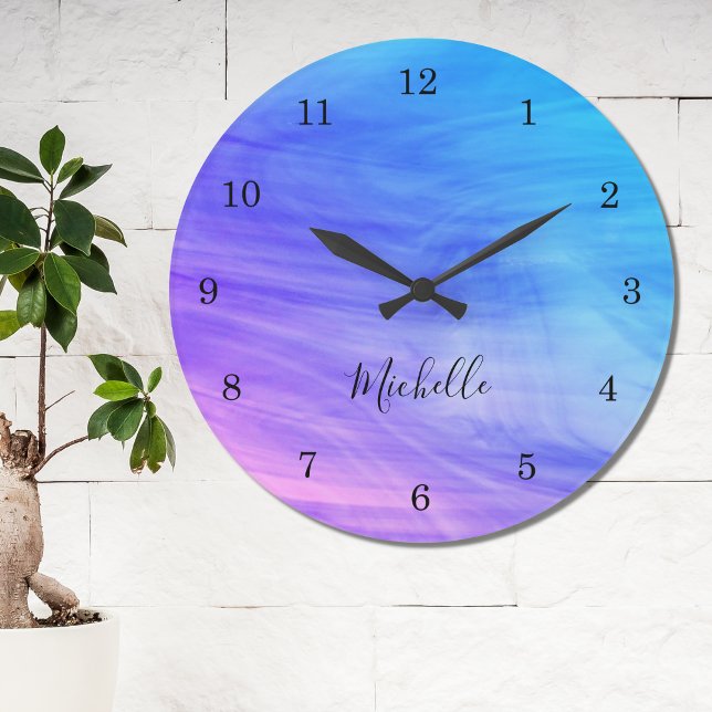 Grande Horloge Ronde Nom Monogram Pink Purple Blue Large Clock (Créateur téléchargé)