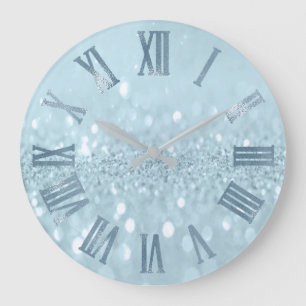 Grande Horloge Ronde Nombres romains en métal gris en pastel bleu de