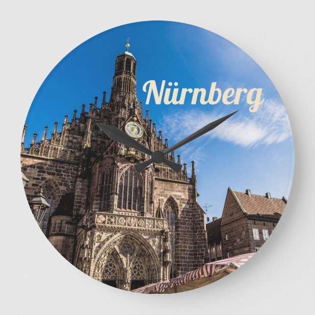 Grande Horloge Ronde Nuremberg Hauptmarkt Nürnberg Bavière Allemagne (Recto)