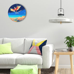 Grande Horloge Ronde Oiseau coloré volant au-dessus des montagnes