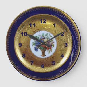 Grande Horloge Ronde Or, bleu de cobalt, et plat antique floral