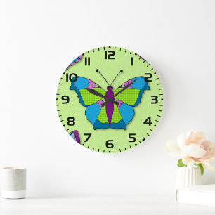 Grande Horloge Ronde Papillon patchwork sur fond vert
