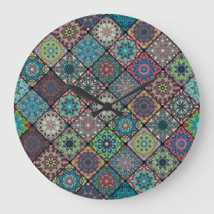 Grande Horloge Ronde Patchwork vintage avec les éléments floraux de