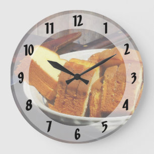 Grande Horloge Ronde Plaque avec pain et couteaux coupés