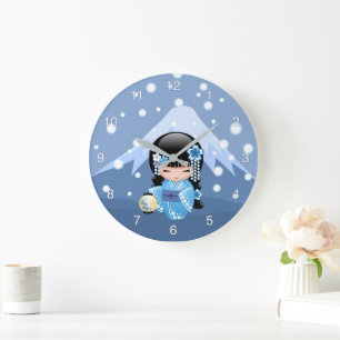 Grande Horloge Ronde Poupée Kokeshi d'hiver - Geisha de la montagne ble