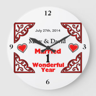 Grande Horloge Ronde Red Black Hearts Noms et date 1 an Anniversaire