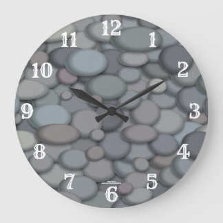 Grande Horloge Ronde River Pebbles with White Numbers