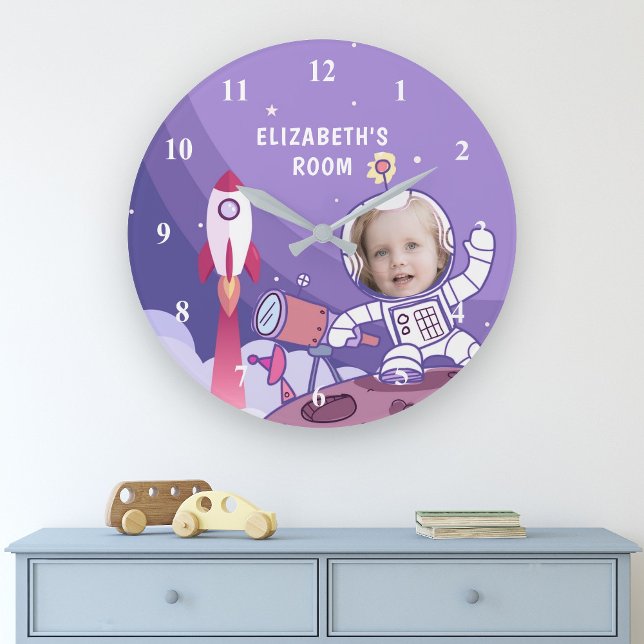 Grande Horloge Ronde Rocket Astronaut Space Suit Custom Photo Kids Room (Créateur téléchargé)