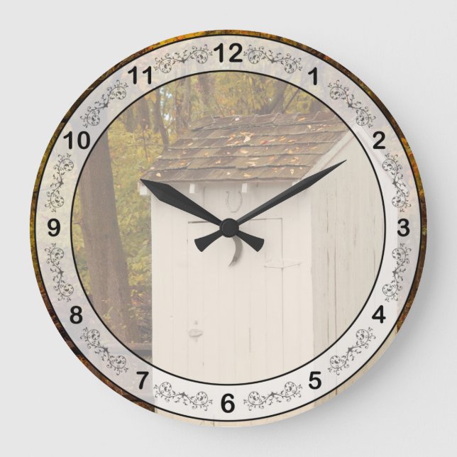 Grande Horloge Ronde Rural - Outhouse - When nature calls (Recto)