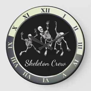Grande Horloge Ronde "Skeleton Crew" Creepy Skeleton