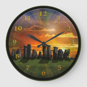 Grande Horloge Ronde STONEHENGE Vue lumineuse
