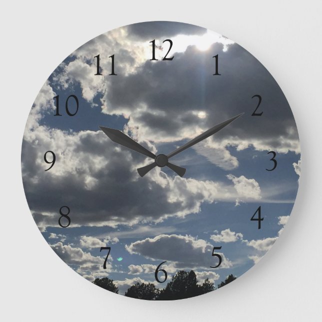 Grande Horloge Ronde Tempête dramatique Nuages Ciel bleu (Recto)