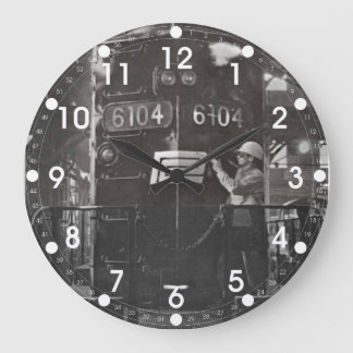 Grande Horloge Ronde The Birth of The Penn Central Railroad Wall Clock